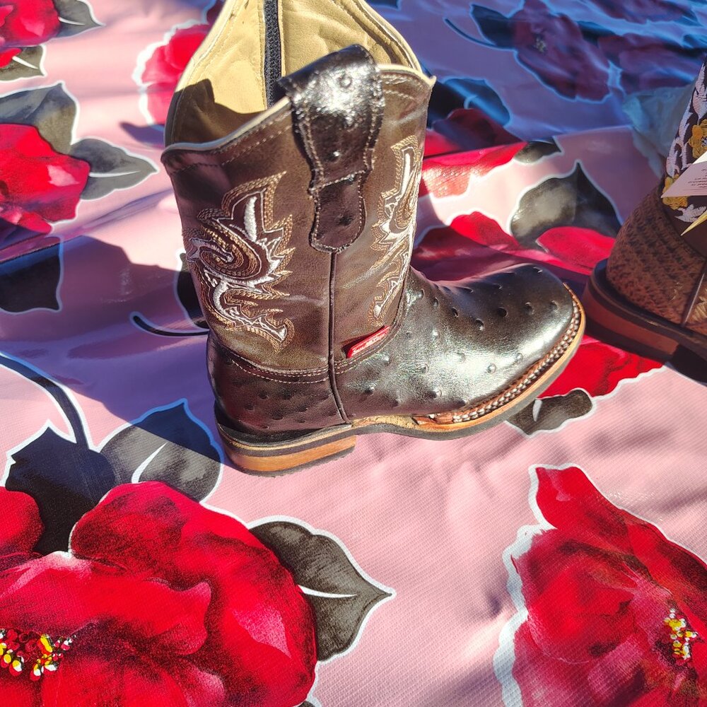 ( Girls ) leather cowboy boots. - Picture 7 of 9